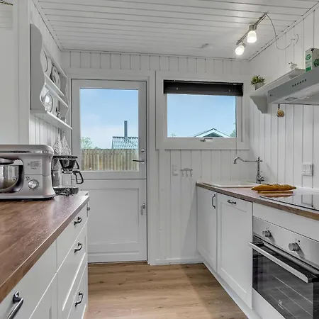 Holiday home Lovely In With Kitchen Hjorring