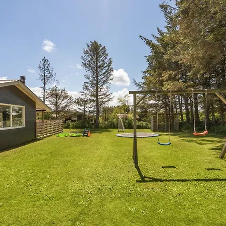 Lovely In With Kitchen Holiday home